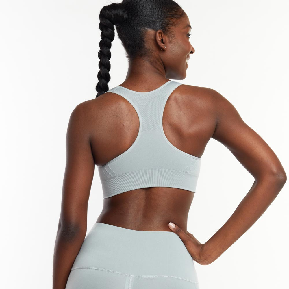 The Seamless Sports Bra (Sewn In Pads)