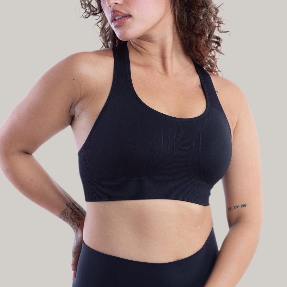 The Seamless Sports Bra (Sewn In Pads)
